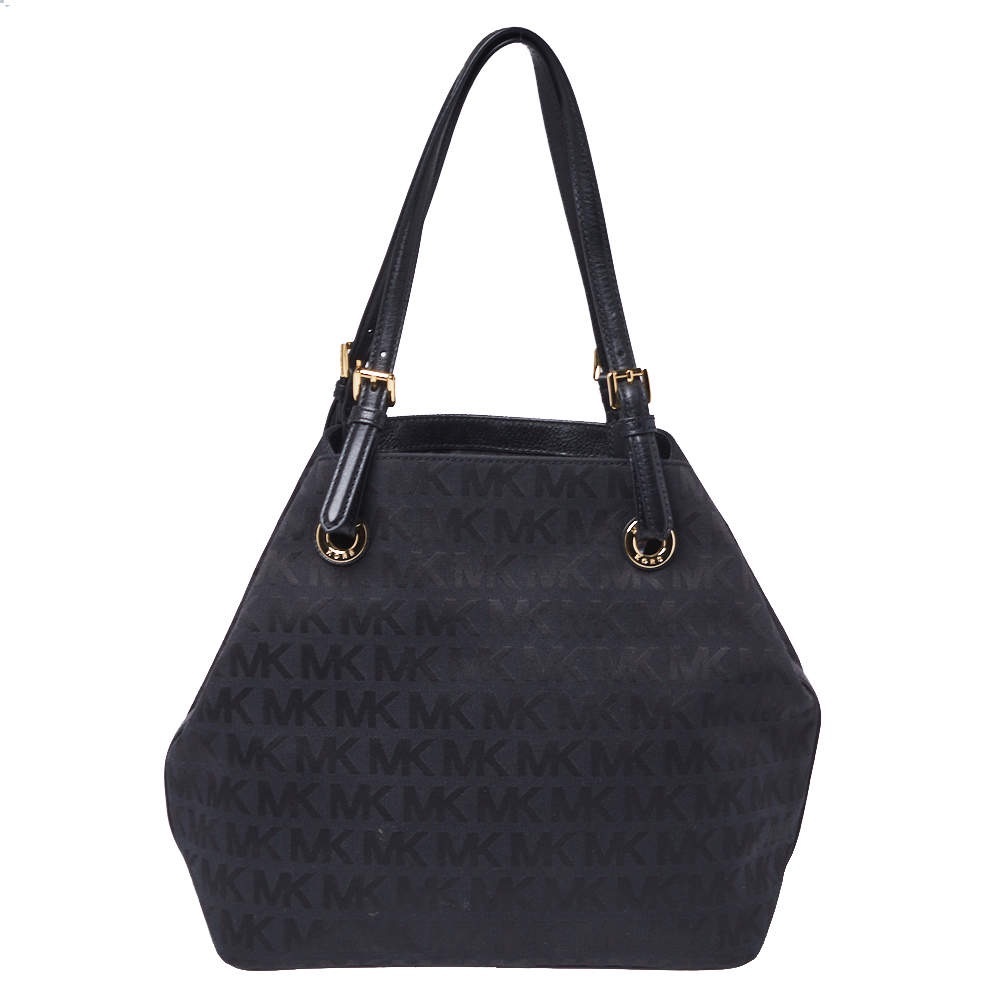 Michael Kors jet set tote bucket bag
